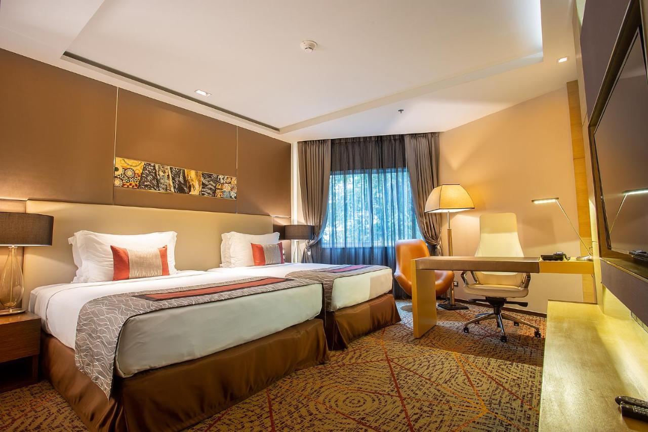 Graceland Bangkok By Grace Hotel - Sha Extra Plus Esterno foto