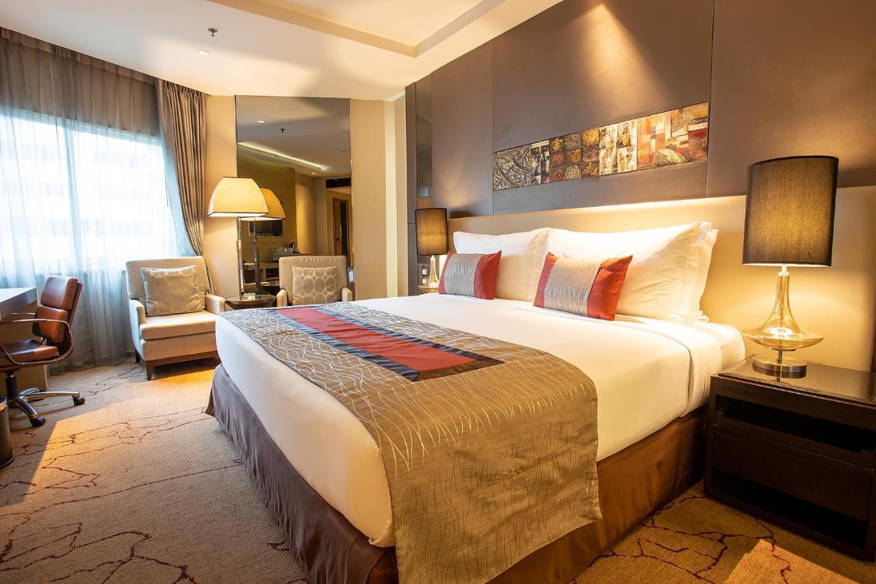 Graceland Bangkok By Grace Hotel - Sha Extra Plus Esterno foto